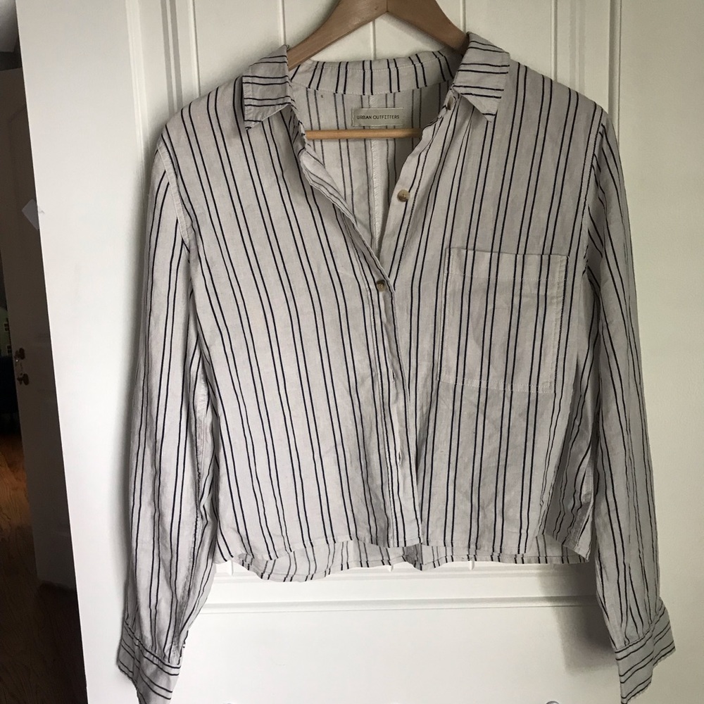 UO Semi Cropped button down